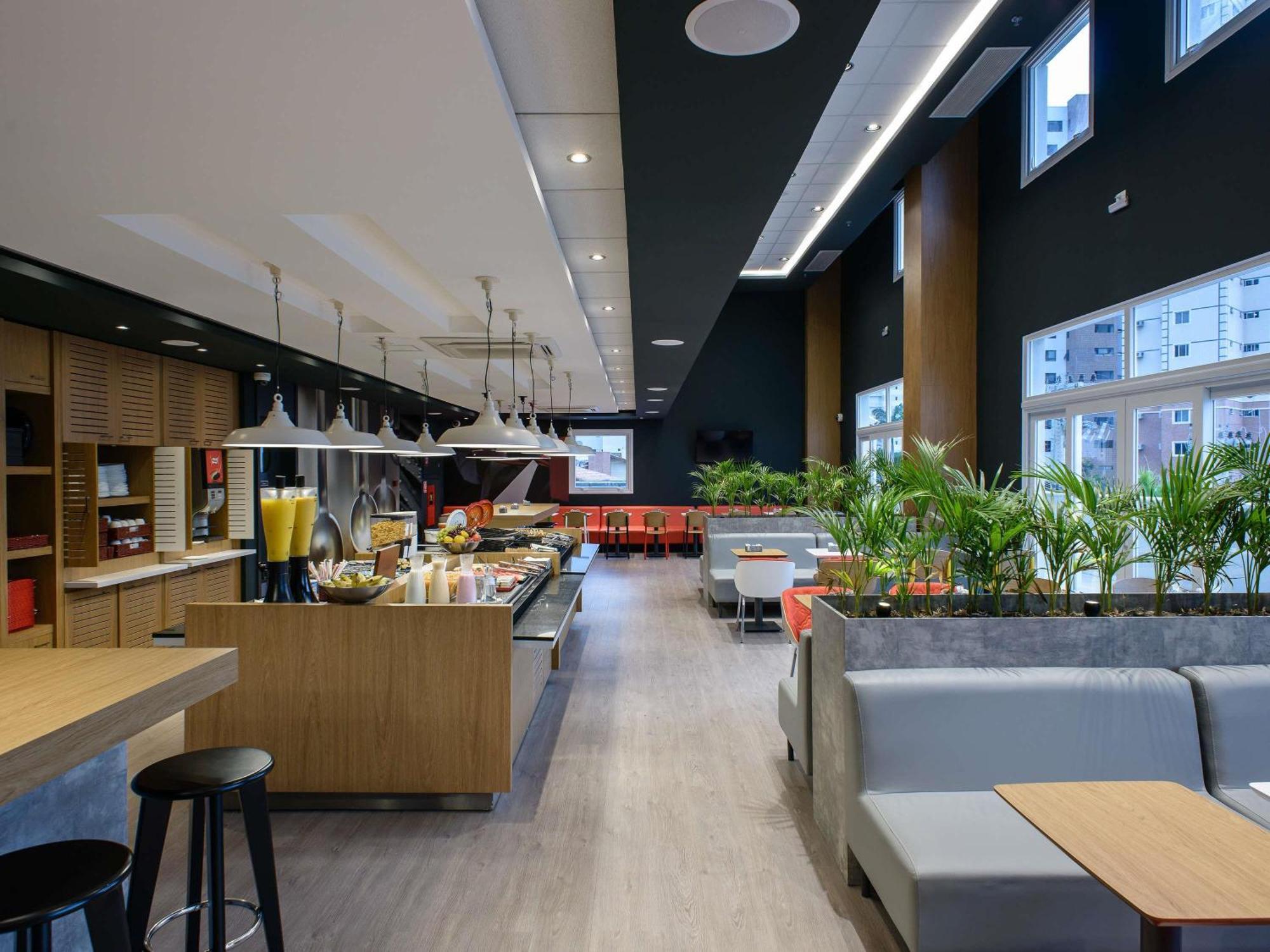 Hotel Ibis Centro De Eventos