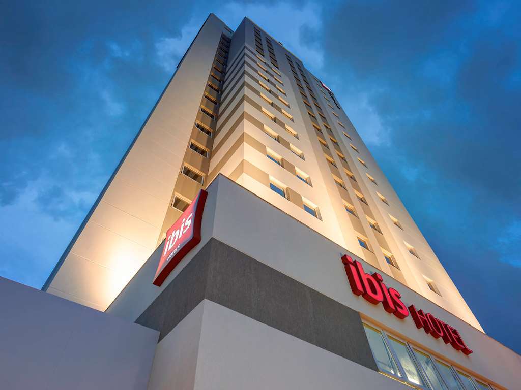 Ibis Centro De Eventos Hotel 3*