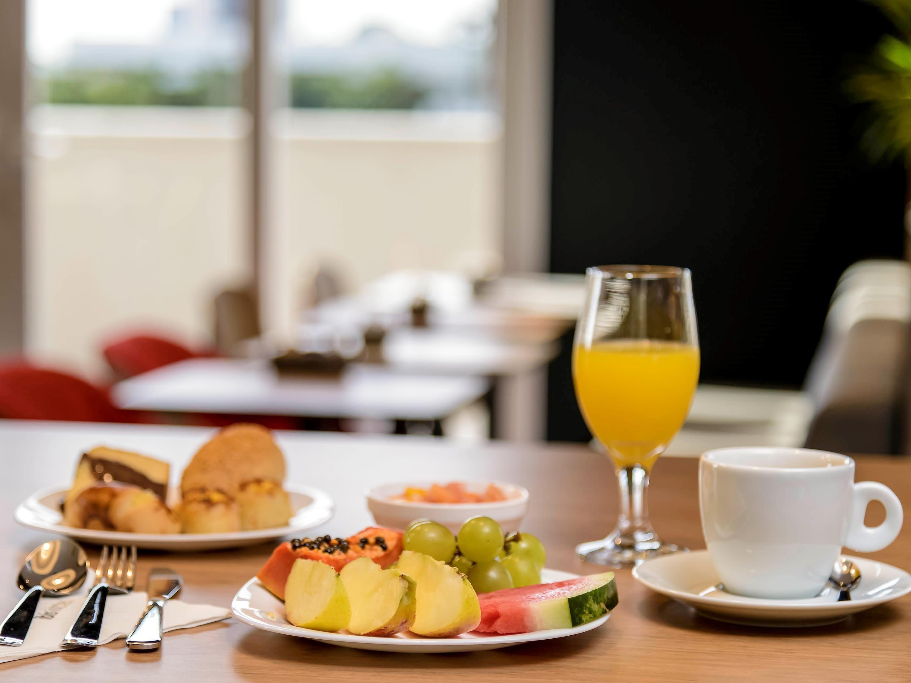 Hotel Ibis Centro De Eventos 3*