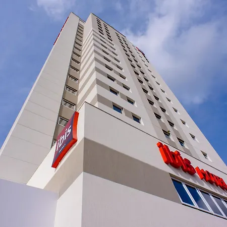 Ibis Centro De Eventos 3*