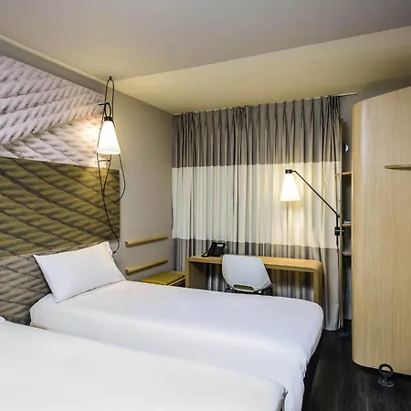 Ibis Centro De Eventos Hotel 3*
